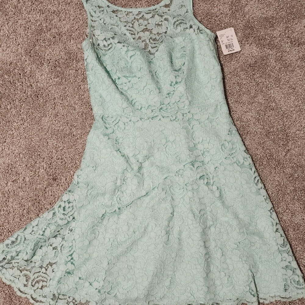 New David’s Bridal Lace High Neck Short Wedding Dress